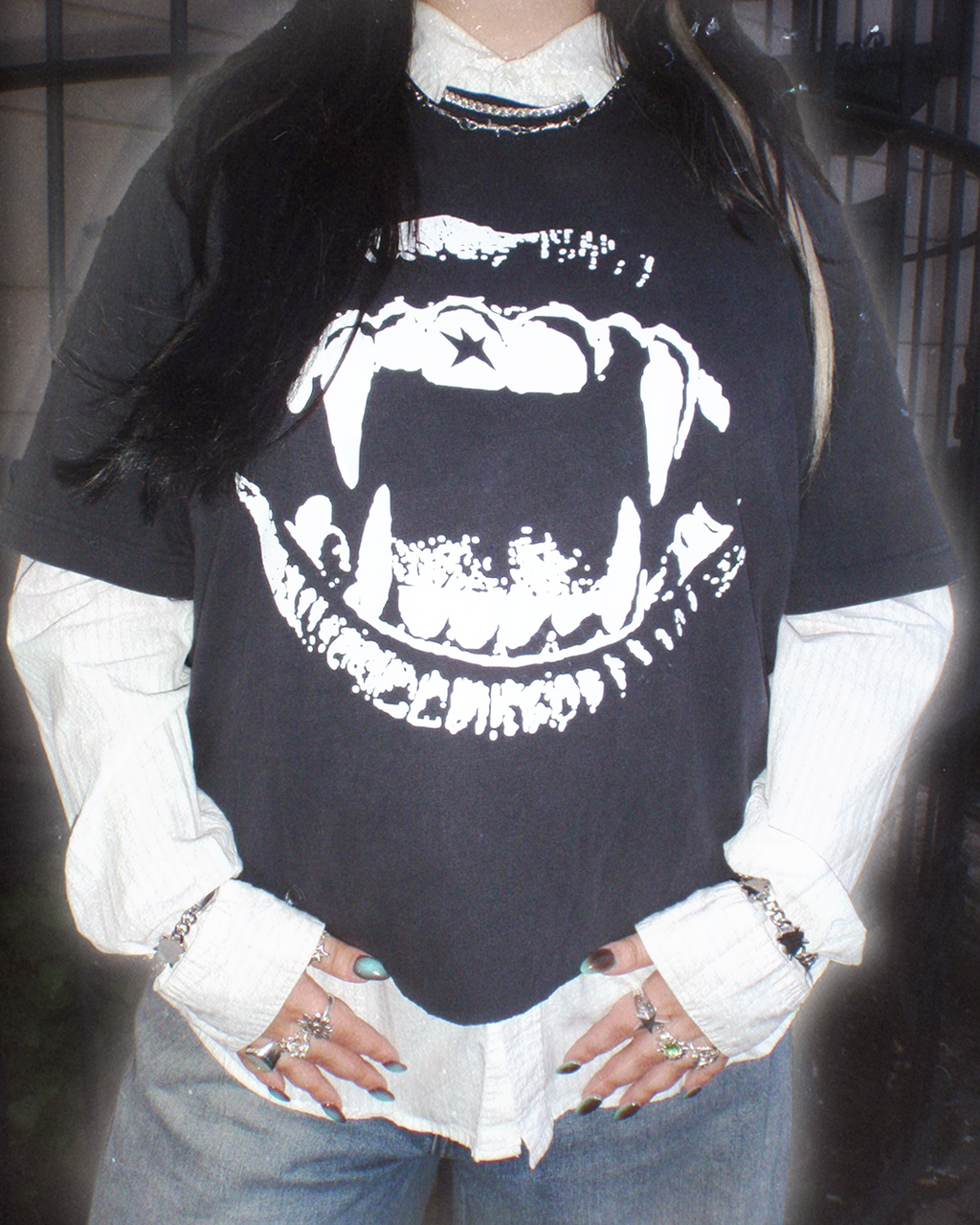 T-SHIRT