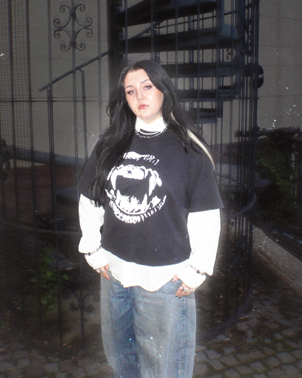 T-SHIRT